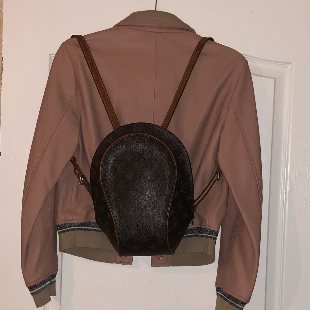 Louis Vuitton Ellipse Backpack - Picture 8 of 8